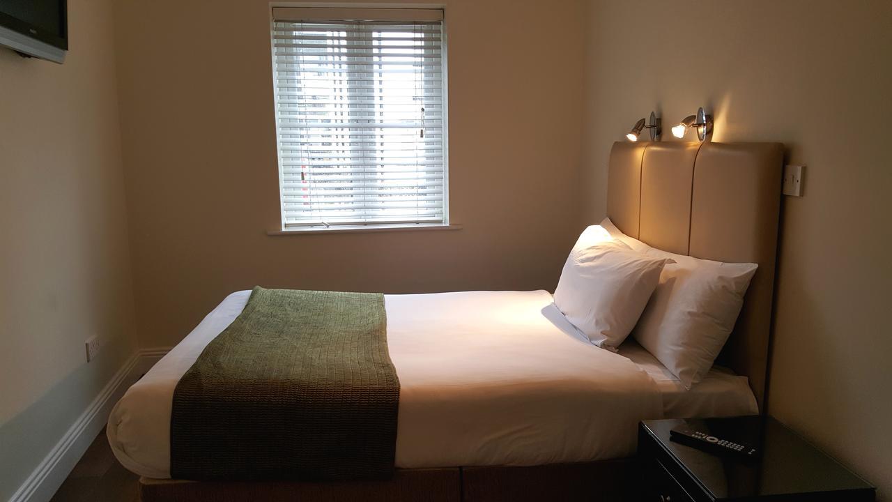 גלוואיי St Bridget'S Apartments מראה חיצוני תמונה
